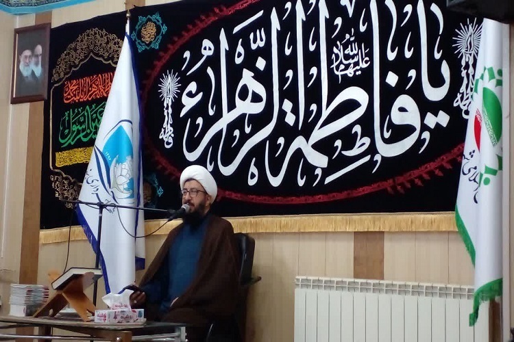 حجتالاسلام حسن ملائکی رئیس اداره تبلیغات اسلامی شهرستان بندرانزلی حجتالاسلام حسن ملائکی رئیس اداره تبلیغات اسلامی شهرستان بندرانزلی