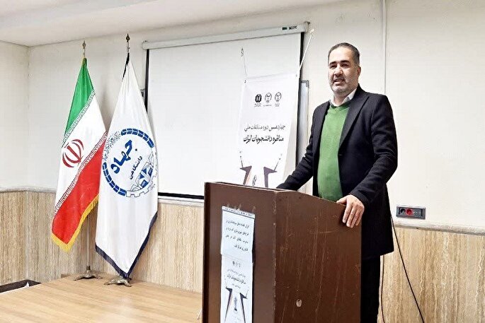 اختتامیه مرحله استانی مسابقات مناظره دانشجویی جهاددانشگاهی در گیلان برگزار شد