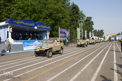 رژه خودرویی روز ارتش در رشت