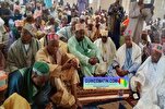 Fin d'une cérémonie de lecture du Coran et de prières en Guinée