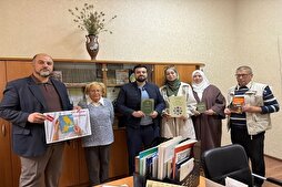 Don d’une traduction du Coran à une bibliothèque publique en Ukraine