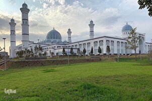 Masjid Besar Dushanbe di Tajikistan + Gambar