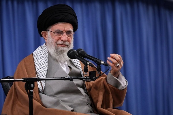 İslam Devrimi Lideri, Kur’an-ı Kerim’e karşı yapılan saygısızlığı kınadı